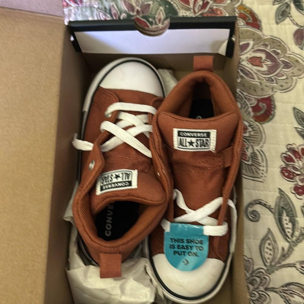 Converse toddler size 10
